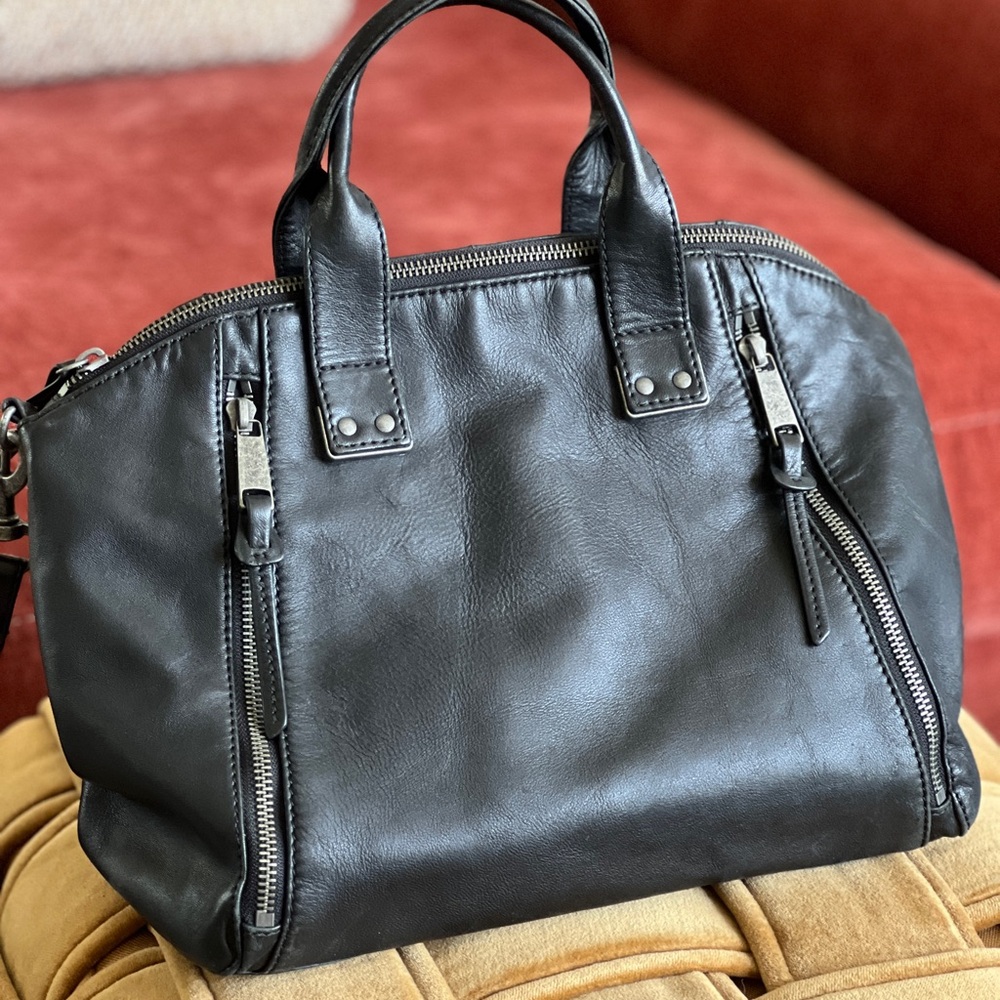 Black Leather Satchel Handbag - Women's Tote